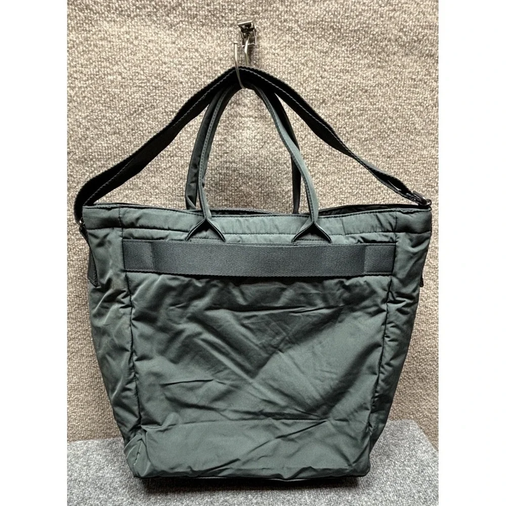UNIQLO : C 2 Way Utility Bag Should Duffle Tote Super Shopper Gym Daily NEW NWT